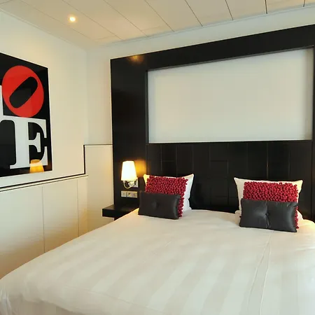 호텔 Der Valk Den Haag 4*