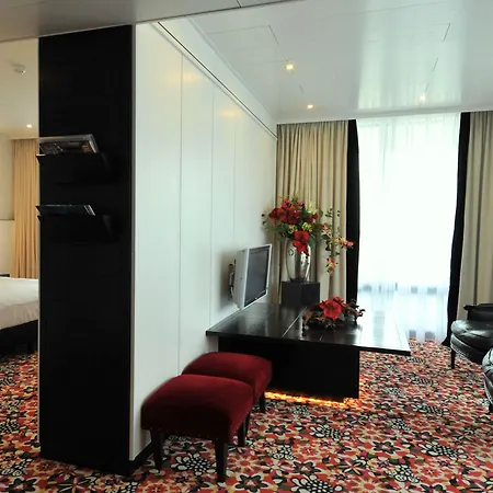 ホテル Der Valk Den Haag ノートドルプ