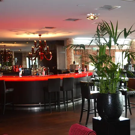 호텔 Der Valk Den Haag 4*