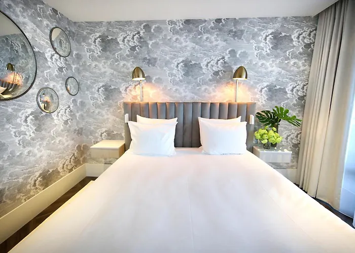 호텔 Der Valk Den Haag 4*