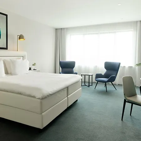 Der Valk Den Haag 4*