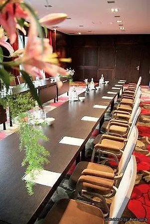 Hotel Der Valk Den Haag 4*